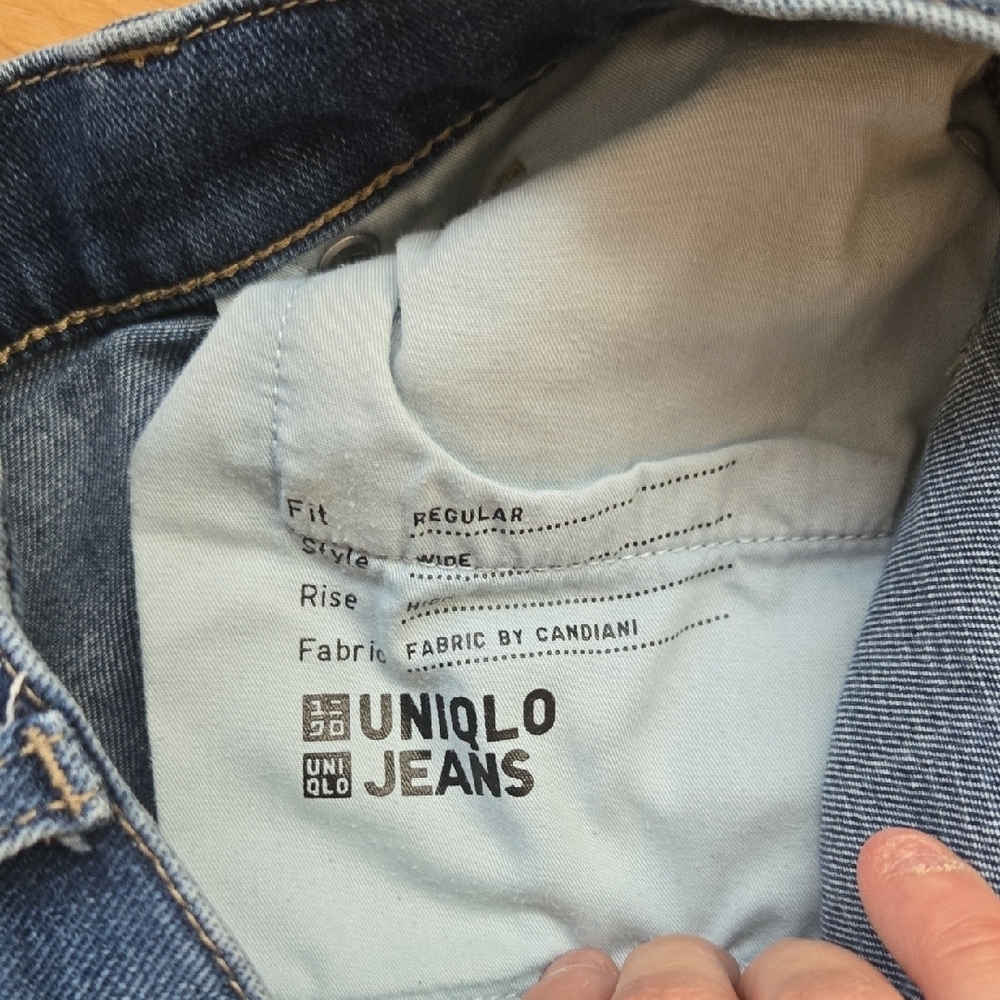Uniqlo Women's Flare Wide Leg Jeans - Blue, 26, Frayed Hem, Distressed, GUC - Picture 7 of 7